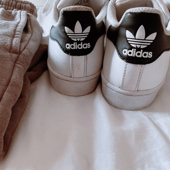 Adidas Superstar sneakers - Picture 11 of 15